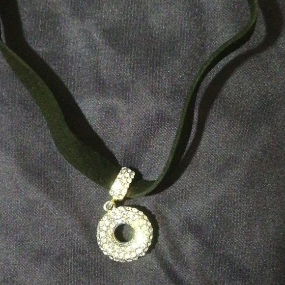 Necklace - Picture 2 of 3